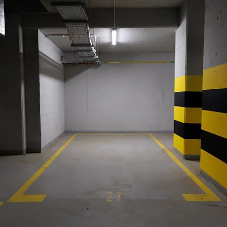 Apartment In&cognito With Parking